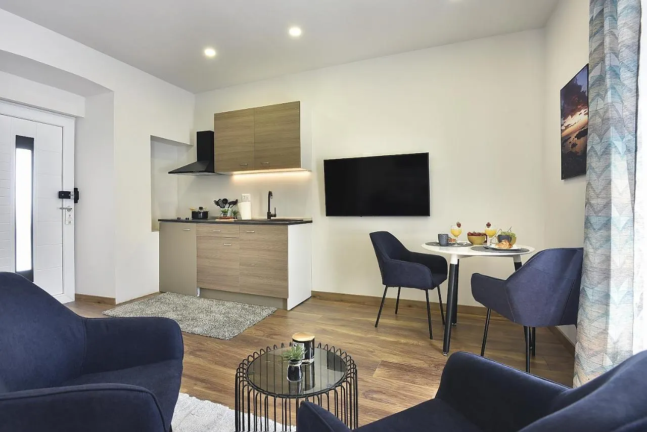 D&A Central Luxury Apartments With Free Parking Pula 0*,  Croatia
