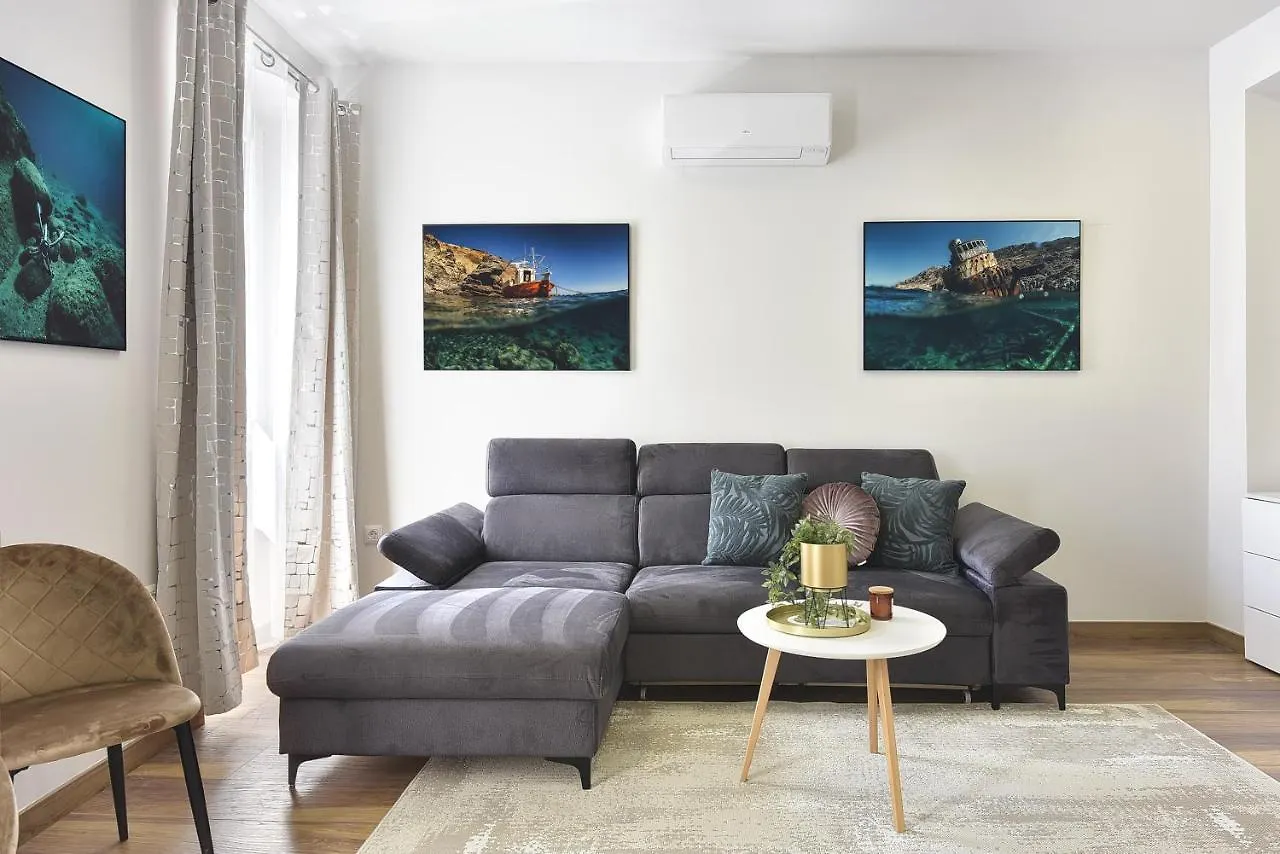 D&A Central Luxury Apartments With Free Parking Pula