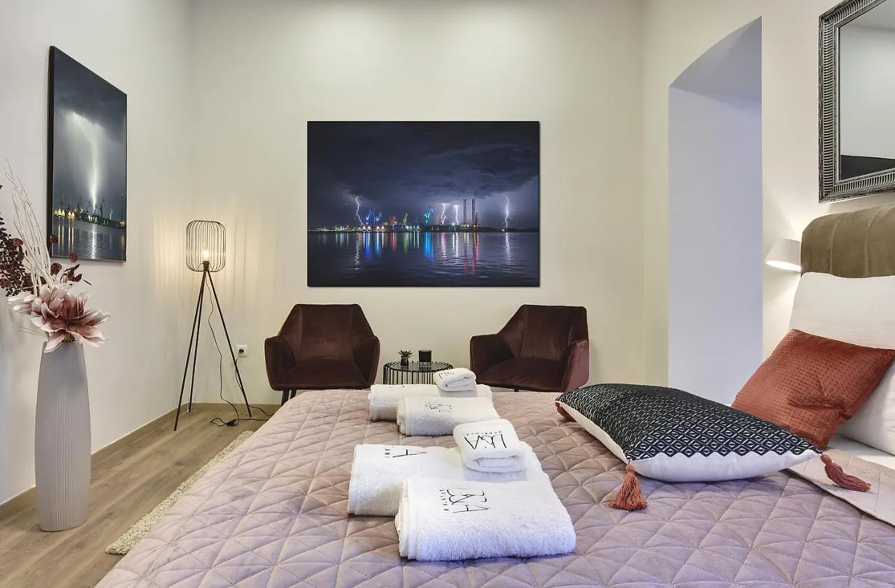 D&A Central Luxury Apartments With Free Parking Pula Croatia