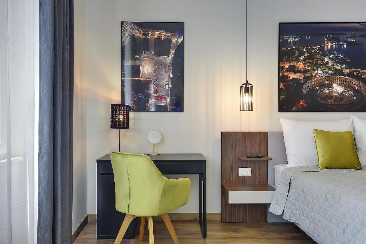 D&A Central Luxury Apartments With Free Parking Pula 0*,  Croatia