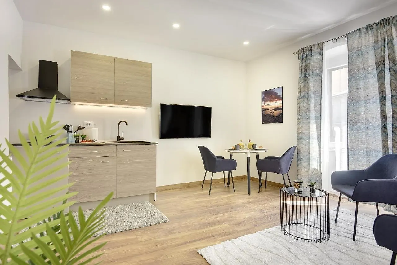 D&A Central Luxury Apartments With Free Parking Pula