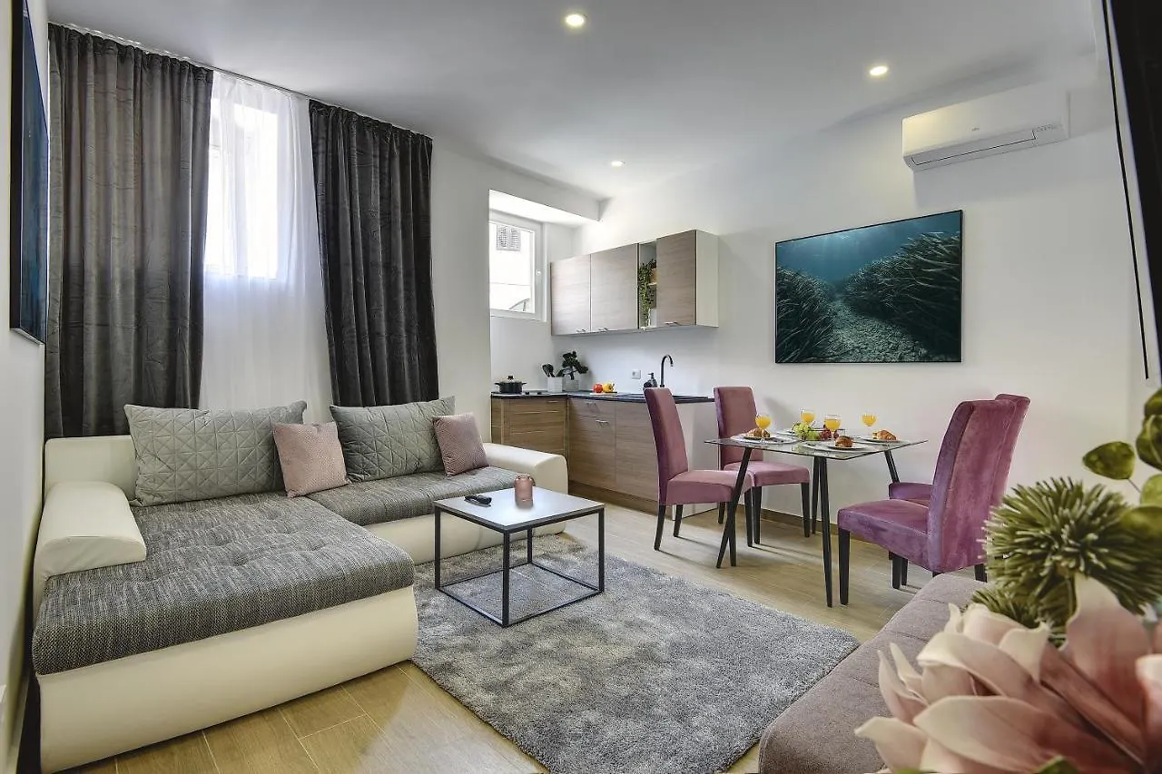 D&A Central Luxury Apartments With Free Parking Pula