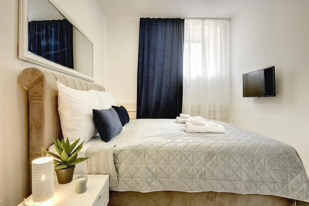 D&A Central Luxury Apartments With Free Parking Pula