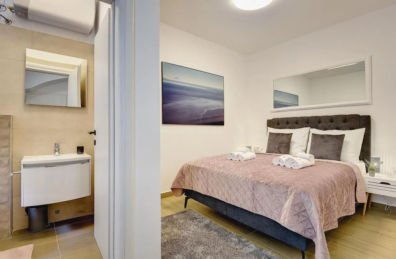 D&A Central Luxury Apartments With Free Parking Pula
