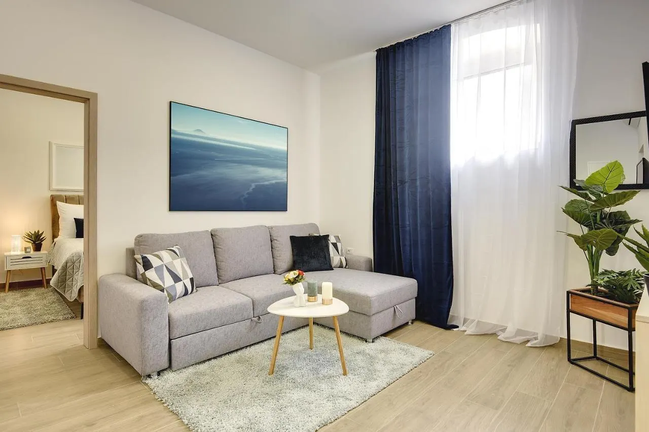 D&A Central Luxury Apartments With Free Parking Pula Croatia