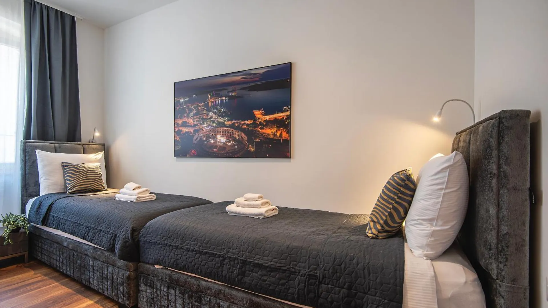 D&A Central Luxury Apartments With Free Parking Pula