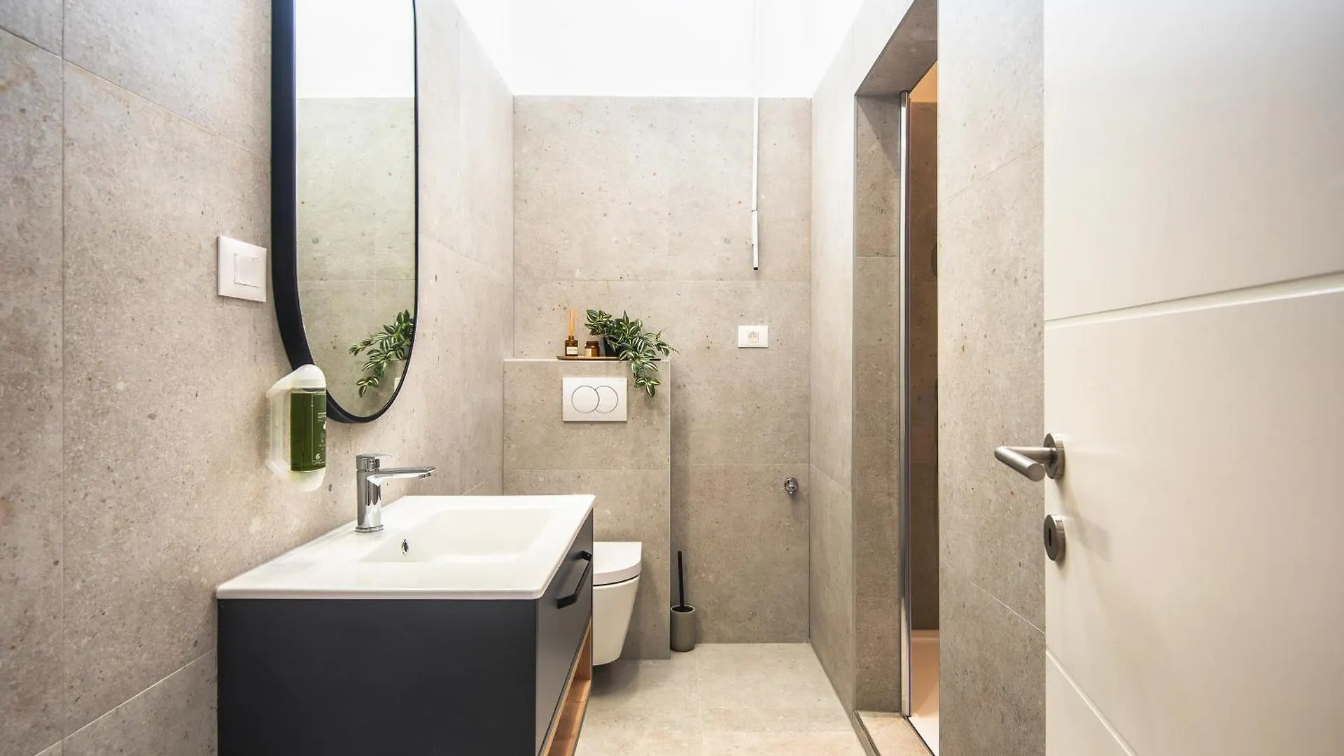 D&A Central Luxury Apartments With Free Parking 普拉 克罗地亚